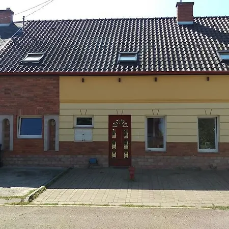 Pensjonat Eged Vendeghaz