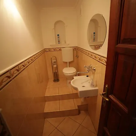 Eged Vendeghaz Konukevi 3*