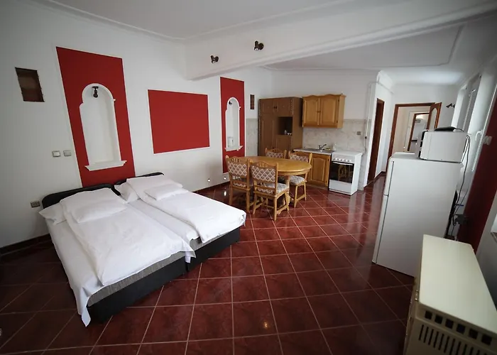 Eged Vendeghaz Penzion 3*